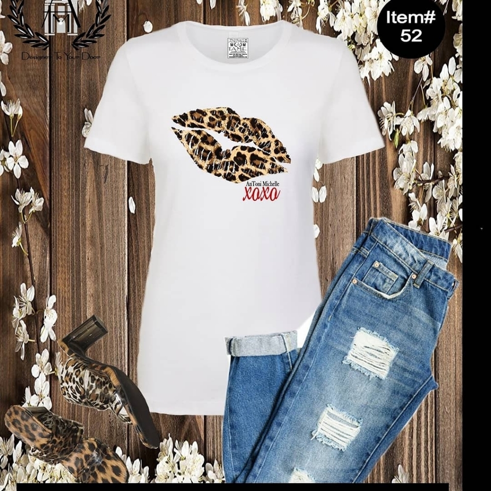 Leopard Kiss Xoxo Graphic Tee